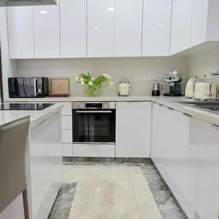 Olymp Luxury C - Seafront Elegance With Infinity Pool And Exclusive Lifestyle Villa *