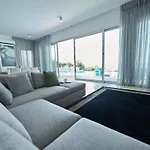 Olymp Luxury C - Seafront Elegance With Infinity Pool And Exclusive Lifestyle *