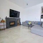 Villa Olymp Luxury C - Seafront Elegance With Infinity Pool And Exclusive Lifestyle