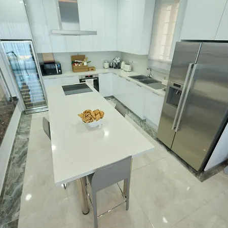 Olymp Luxury C - Seafront Elegance With Infinity Pool And Exclusive Lifestyle Villa Kissonerga