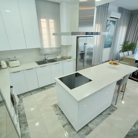 Olymp Luxury C - Seafront Elegance With Infinity Pool And Exclusive Lifestyle Villa