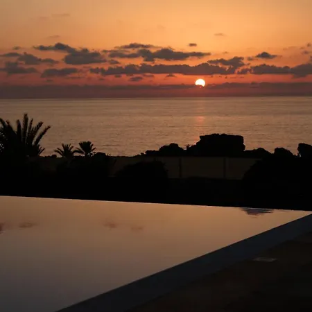 Olymp Luxury C - Seafront Elegance With Infinity Pool And Exclusive Lifestyle 别墅 *