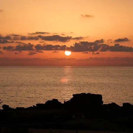 וילה Olymp Luxury C - Seafront Elegance With Infinity Pool And Exclusive Lifestyle *