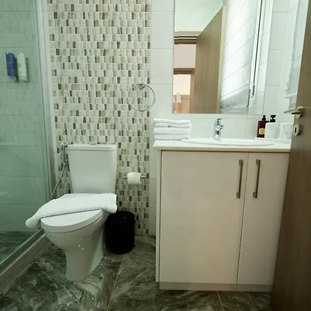 Olymp Luxury C - Seafront Elegance With Infinity Pool And Exclusive Lifestyle