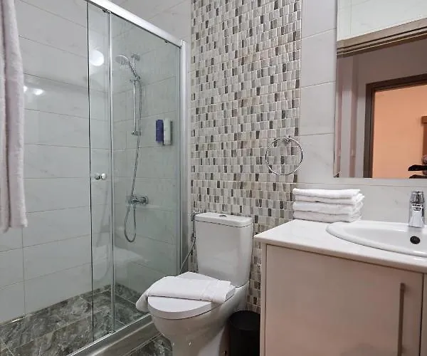 빌라 Olymp Luxury C - Seafront Elegance With Infinity Pool And Exclusive Lifestyle 키소네르가