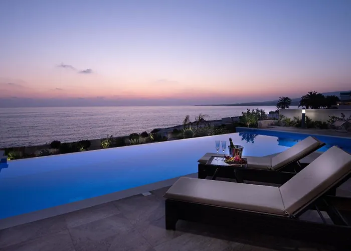 Olymp Luxury C - Seafront Elegance With Infinity Pool And Exclusive Lifestyle 키소네르가