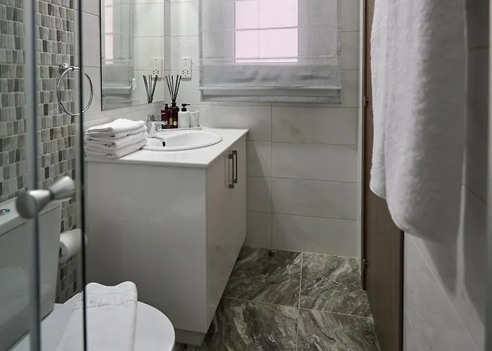 빌라 Olymp Luxury C - Seafront Elegance With Infinity Pool And Exclusive Lifestyle