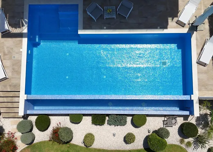 빌라 Olymp Luxury C - Seafront Elegance With Infinity Pool And Exclusive Lifestyle *