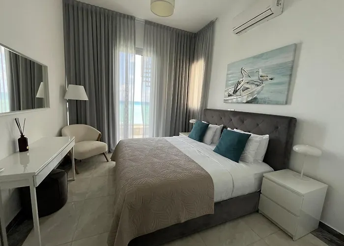 Olymp Luxury C - Seafront Elegance With Infinity Pool And Exclusive Lifestyle Villa Kissonerga