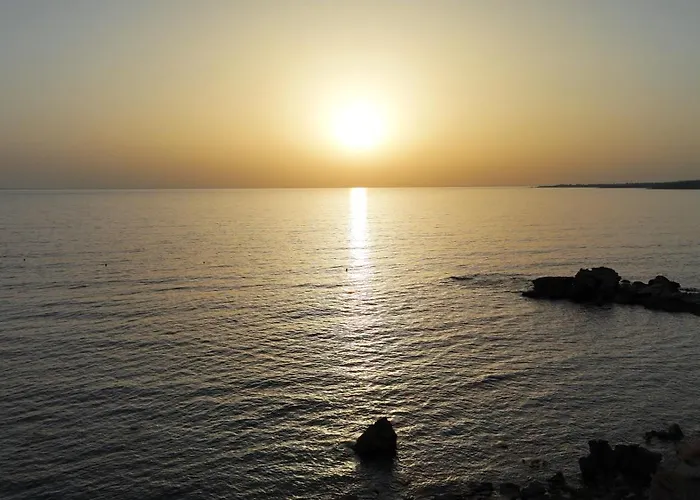 Olymp Luxury C - Seafront Elegance With Infinity Pool And Exclusive Lifestyle * Kissonerga