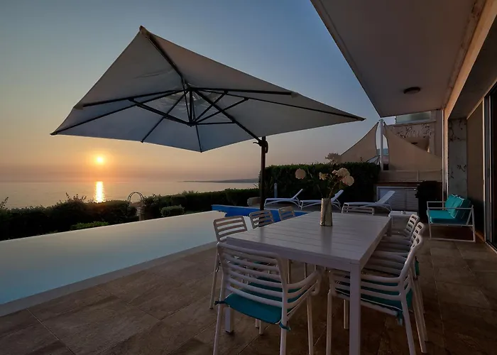 Olymp Luxury C - Seafront Elegance With Infinity Pool And Exclusive Lifestyle *