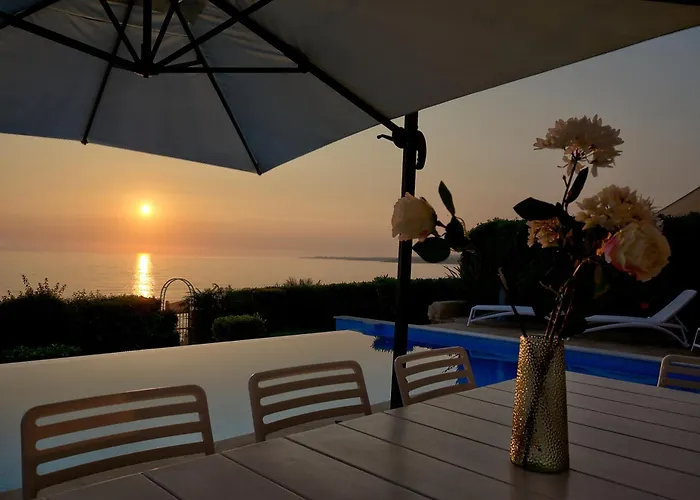 Olymp Luxury C - Seafront Elegance With Infinity Pool And Exclusive Lifestyle Villa