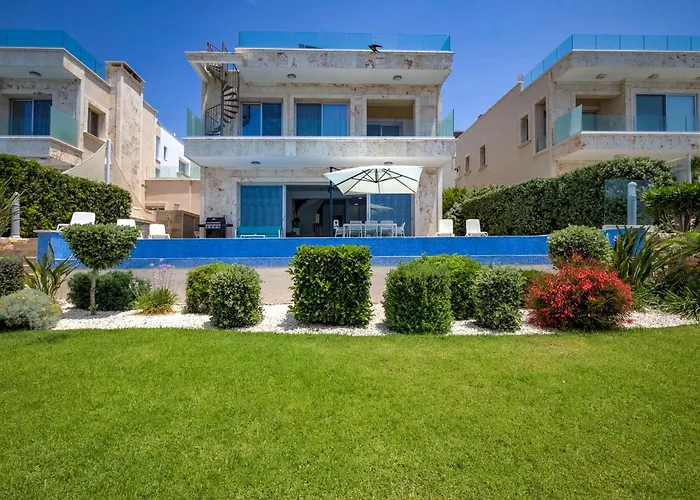 빌라 Olymp Luxury C - Seafront Elegance With Infinity Pool And Exclusive Lifestyle *