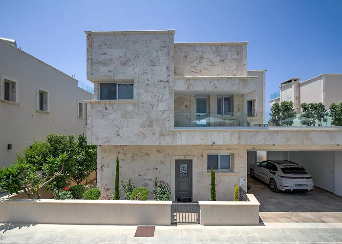 Villa Olymp Luxury C - Seafront Elegance With Infinity Pool And Exclusive Lifestyle